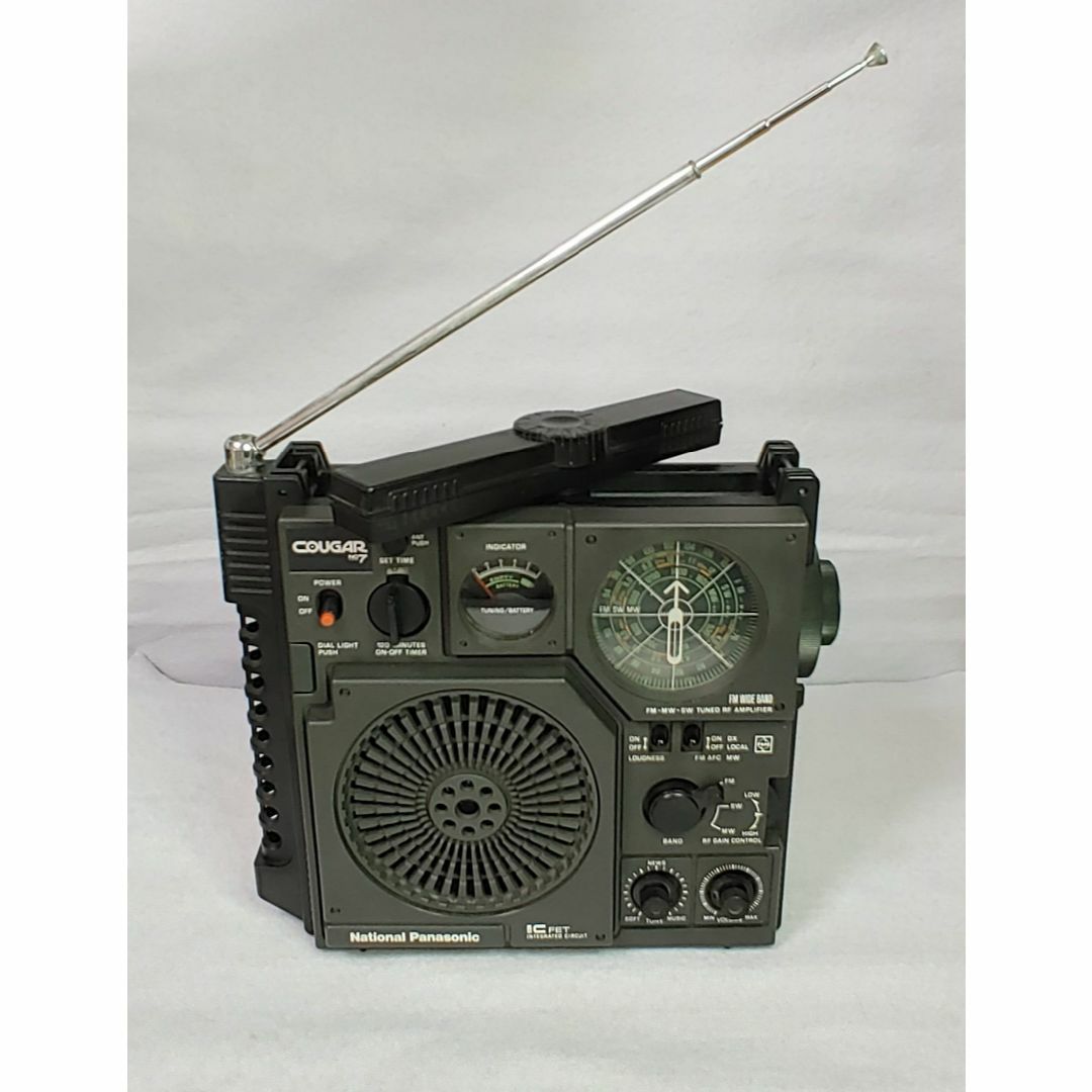 Panasonic(パナソニック)のBCLラジオ National COUGAR No.7 RF-877/ 3バンド スマホ/家電/カメラのオーディオ機器(ラジオ)の商品写真