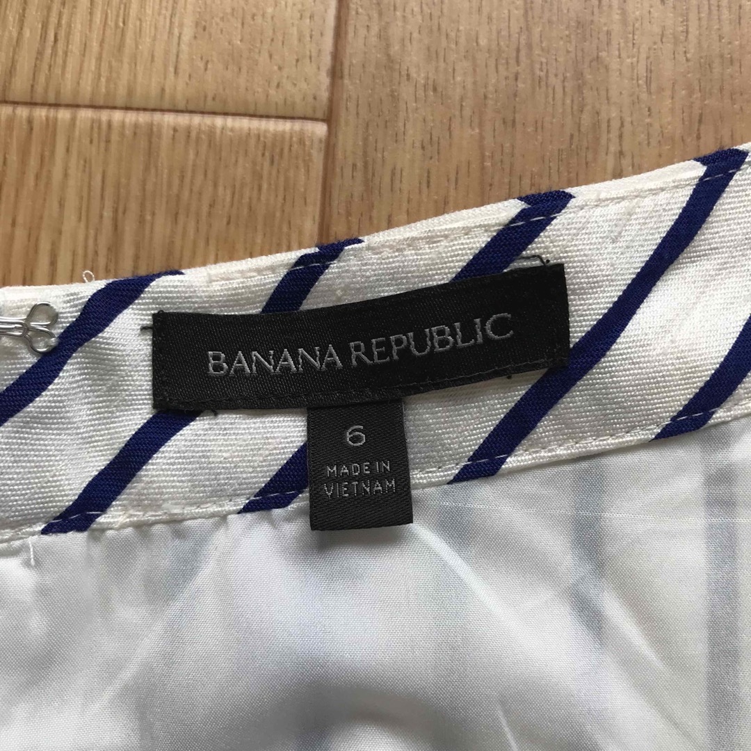 Banana Republic(バナナリパブリック)のBANANA REPUBLIC 膝丈スカート レディースのスカート(ひざ丈スカート)の商品写真