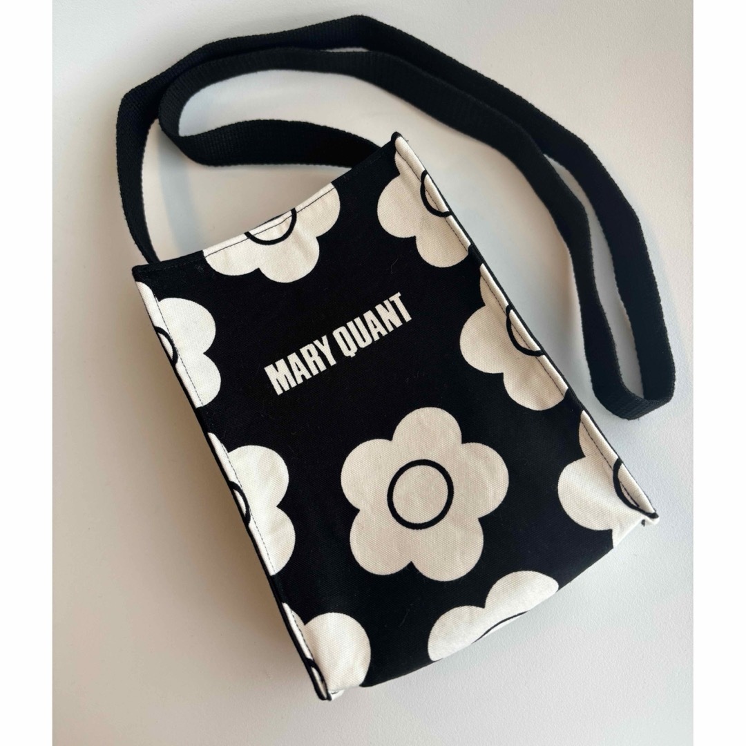 MARY QUANT(マリークワント)のハンドメイド　サコッシュ　ショルダーバッグ　マリークワント ハンドメイドのファッション小物(バッグ)の商品写真