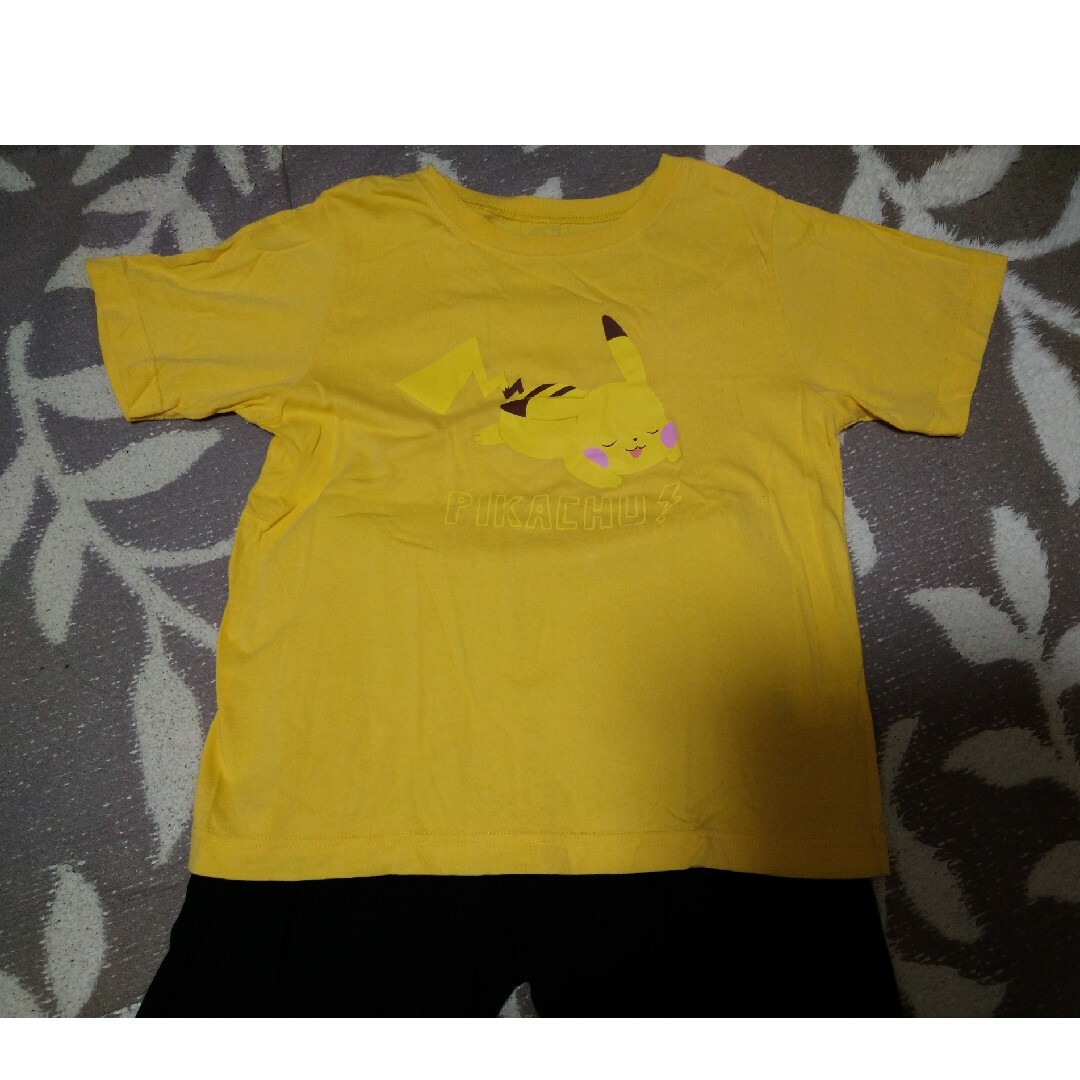 GU(ジーユー)のポケモン　ピカチュウ　パジャマ　　size140 キッズ/ベビー/マタニティのキッズ服男の子用(90cm~)(パジャマ)の商品写真