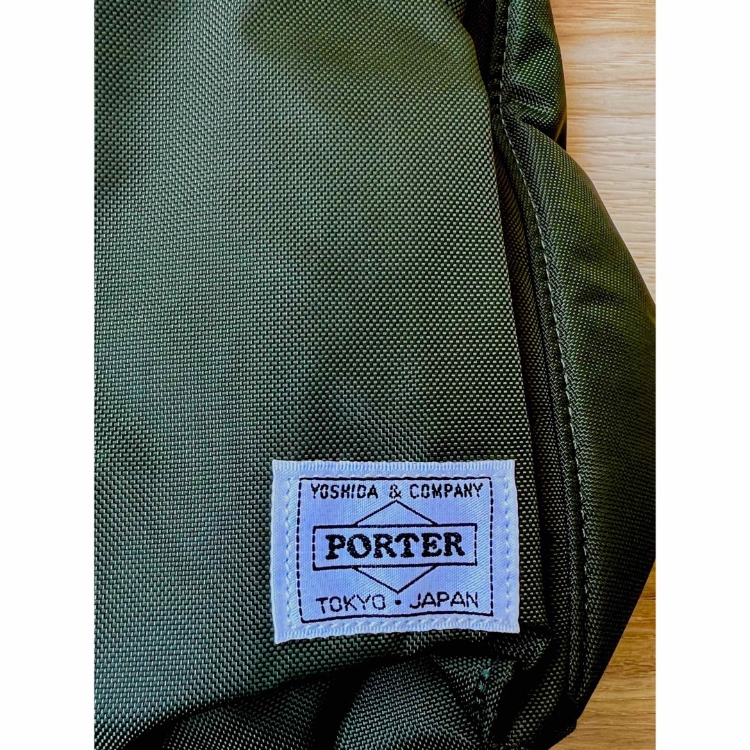 PORTER(ポーター)の「PORTER×HYKE」ヘルメットバッグ S メンズのバッグ(ショルダーバッグ)の商品写真