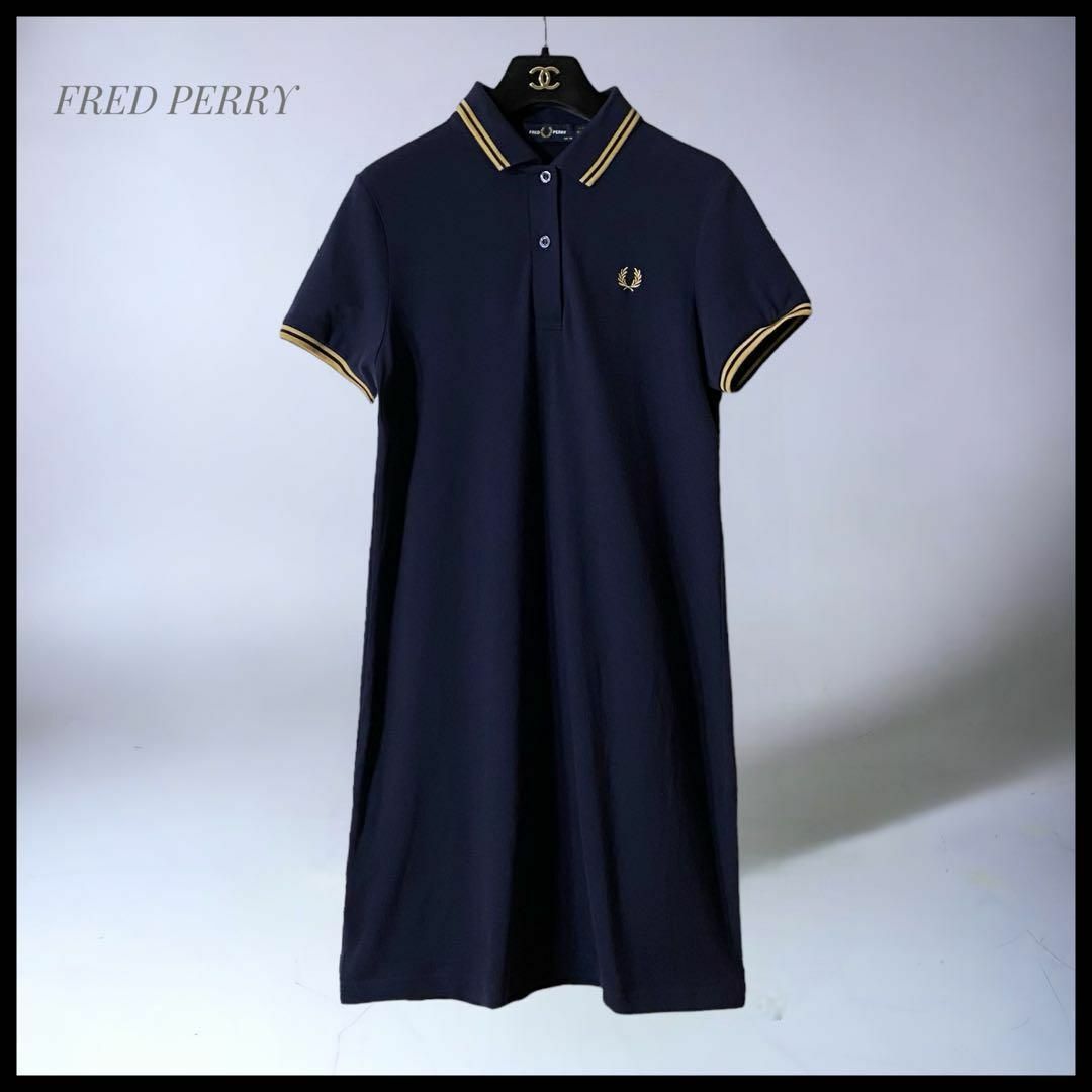 FRED PERRY(フレッドペリー)の【FRED PERRY】  ポロワンピース  ロゴボタン  ロゴ刺繍 レディースのワンピース(ひざ丈ワンピース)の商品写真