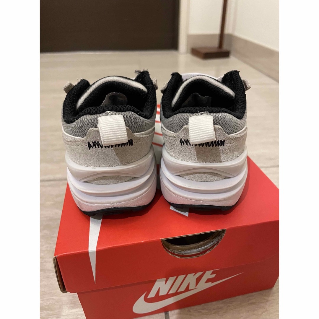 NIKE(ナイキ)のキッズ　NIKE スニーカー15センチ キッズ/ベビー/マタニティのキッズ靴/シューズ(15cm~)(スニーカー)の商品写真