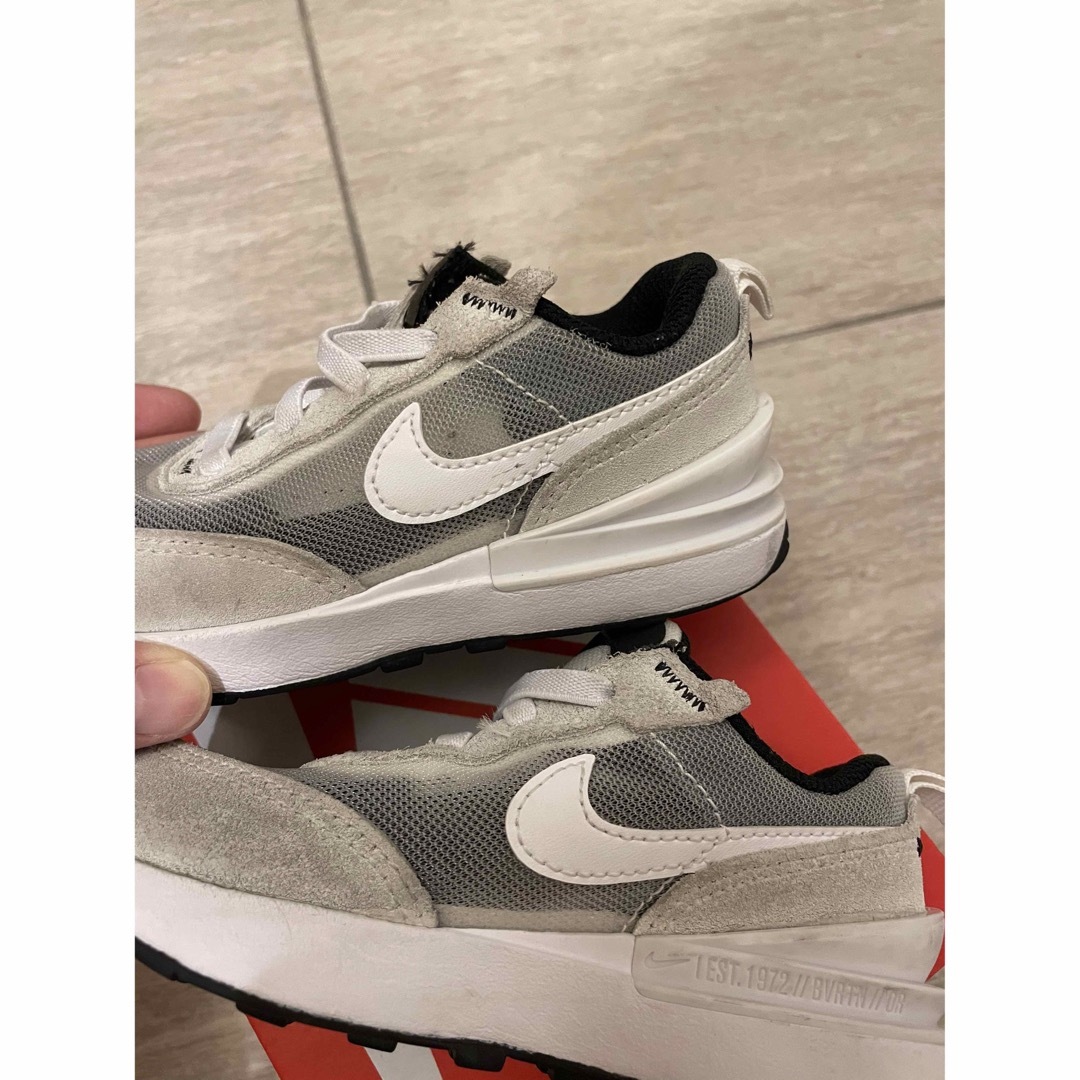 NIKE(ナイキ)のキッズ　NIKE スニーカー15センチ キッズ/ベビー/マタニティのキッズ靴/シューズ(15cm~)(スニーカー)の商品写真