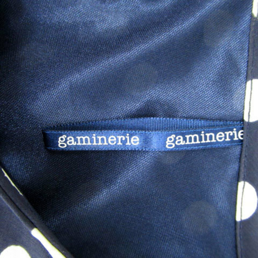 gaminerie(ギャミヌリィ)のギャミヌリィ ワンピース フレンチスリーブ ドット柄 M 紺 オフホワイト レディースのワンピース(ひざ丈ワンピース)の商品写真