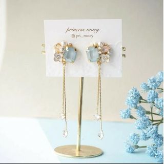 先着1名様限定》揺れるジルコニア♡﻿水色flower bijouピアス(ピアス)