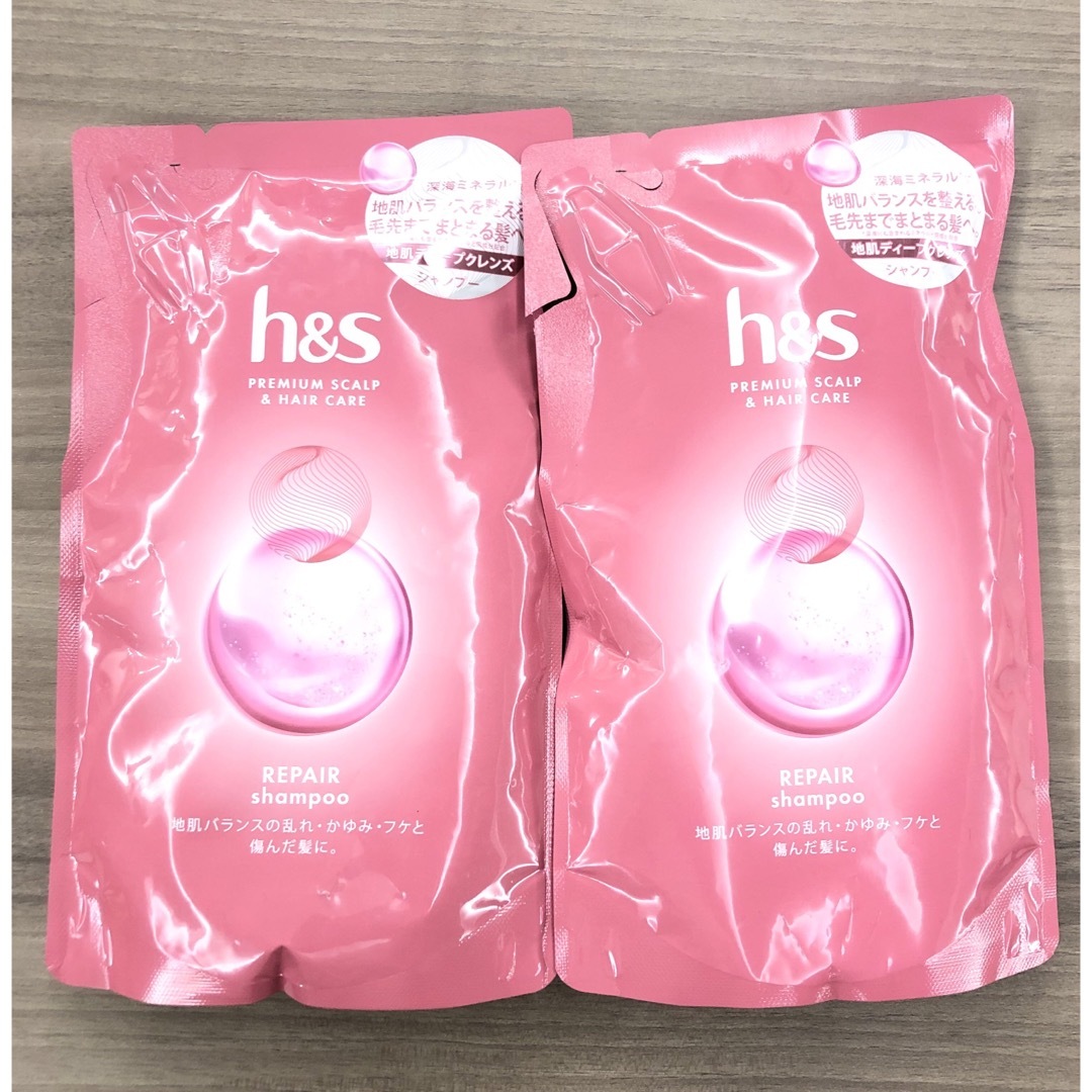 h & s（P & G）(エイチアンドエス)の２袋セット　h&s リペア シャンプー つめかえ用 315ml コスメ/美容のヘアケア/スタイリング(シャンプー)の商品写真