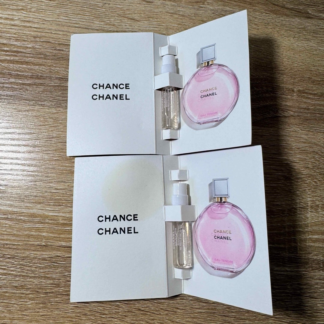 CHANEL(シャネル)のCHANEL チャンスオータンドュルオードゥパルファム 1.5ml2点 香紙2点 コスメ/美容の香水(香水(女性用))の商品写真