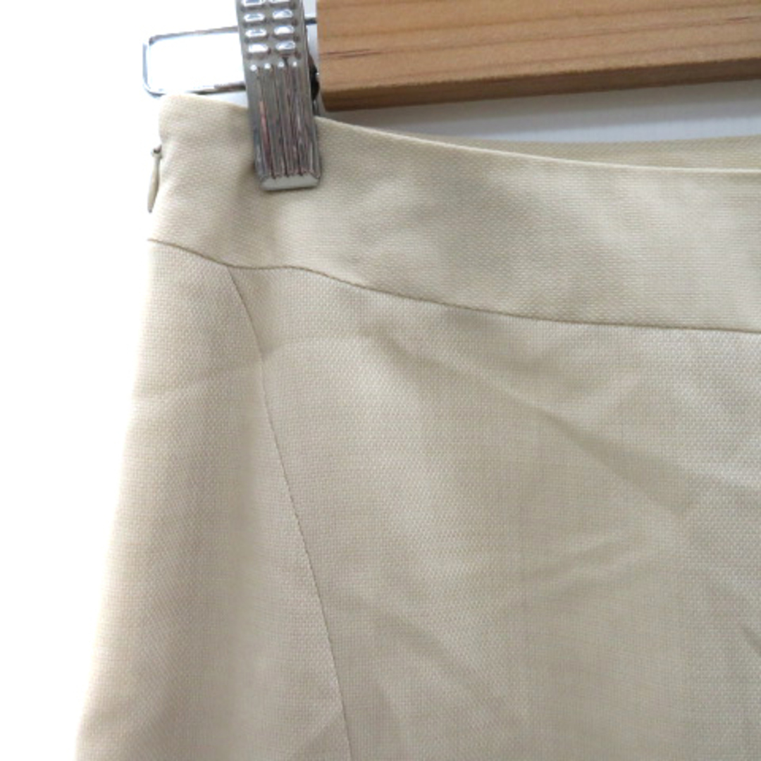 UNITED ARROWS(ユナイテッドアローズ)のユナイテッドアローズ フレアスカート ミモレ丈 無地 ウール シルク混 レディースのスカート(ひざ丈スカート)の商品写真