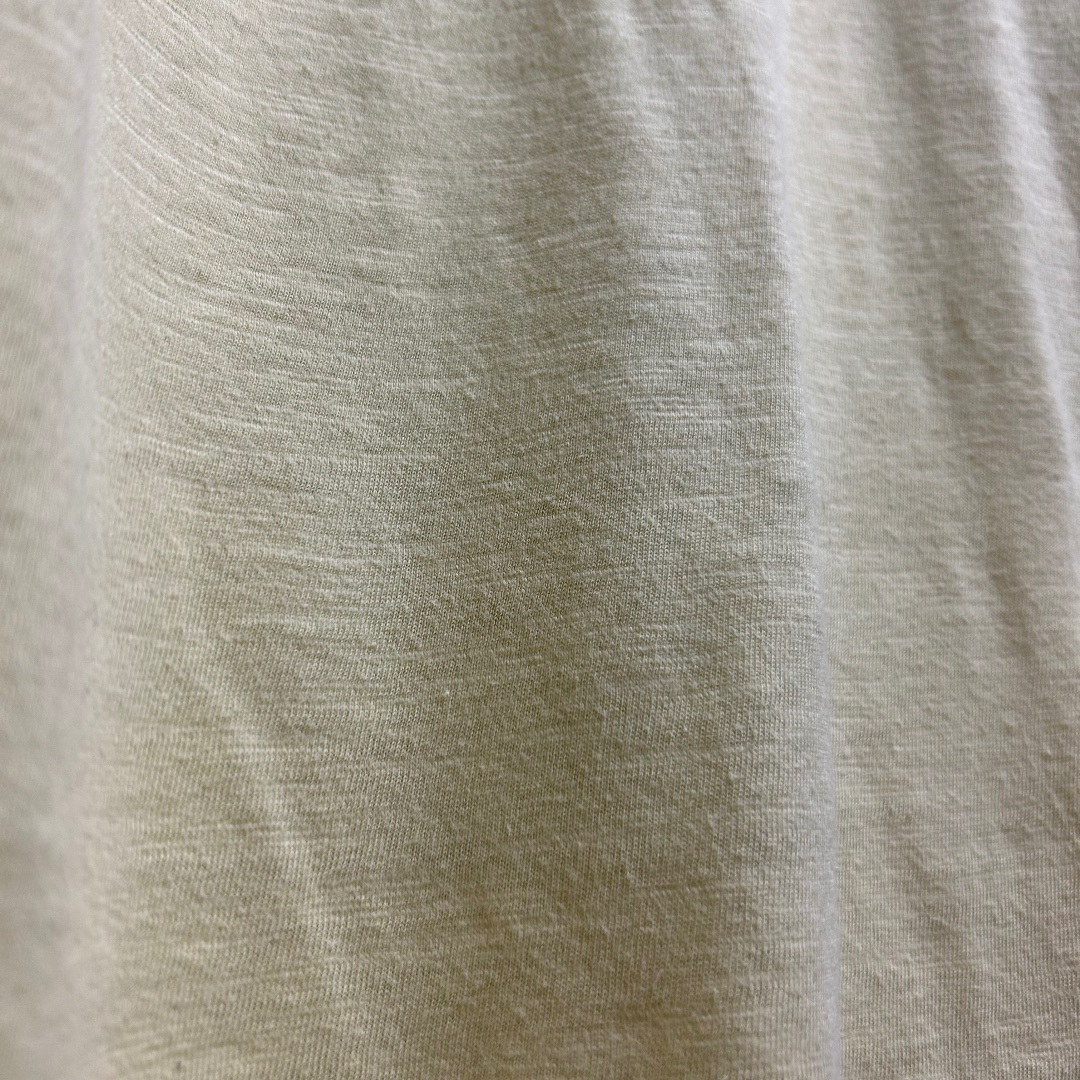 LACOSTE(ラコステ)の【ビンテージウォッシュ加工】ラコステ／Tシャツ　刺繍ロゴ　Vネック　無地　黄色 メンズのトップス(Tシャツ/カットソー(半袖/袖なし))の商品写真