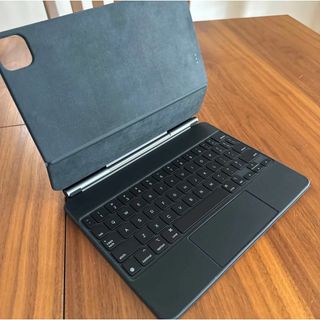 Apple - 11 iPad Pro マジックキーボード英語MXQT2LL/A 極美品