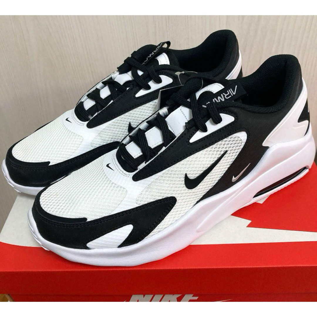 NIKE(ナイキ)の大草直子さん着用【25cm相当】新品　 Nike Air Max Bolt レディースの靴/シューズ(スニーカー)の商品写真