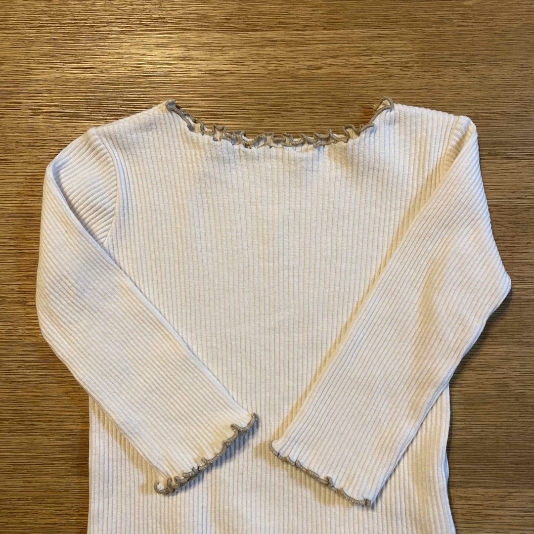 Branshes(ブランシェス)のカットソー 90㎝ キッズ/ベビー/マタニティのキッズ服女の子用(90cm~)(Tシャツ/カットソー)の商品写真