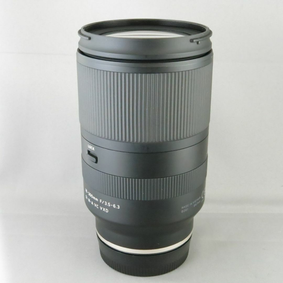 TAMRON(タムロン)のタムロン　ソニーE用18-300mmF3.5-6.3DiIII-A VC VXD スマホ/家電/カメラのカメラ(レンズ(ズーム))の商品写真