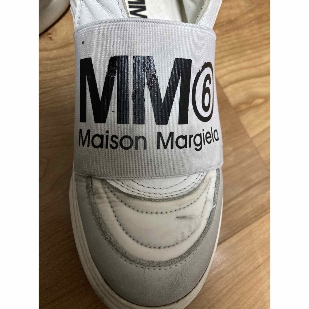 Maison Martin Margiela(マルタンマルジェラ)のMM6 Maison Margielaマルジェラ　ロゴスニーカー　22〜22.5 レディースの靴/シューズ(スニーカー)の商品写真