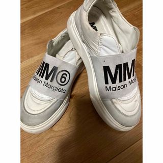 マルタンマルジェラ(Maison Martin Margiela)のMM6 Maison Margielaマルジェラ　ロゴスニーカー　22〜22.5(スニーカー)