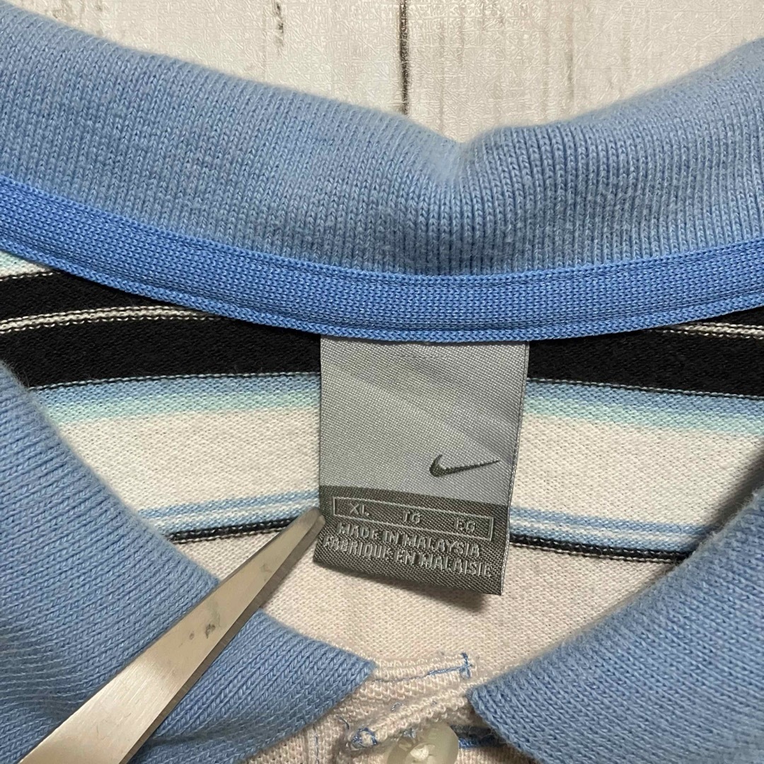 NIKE(ナイキ)のナイキ 半袖ポロシャツワンポイント刺繍ロゴマルチカラーボーダーZ1222 メンズのトップス(ポロシャツ)の商品写真