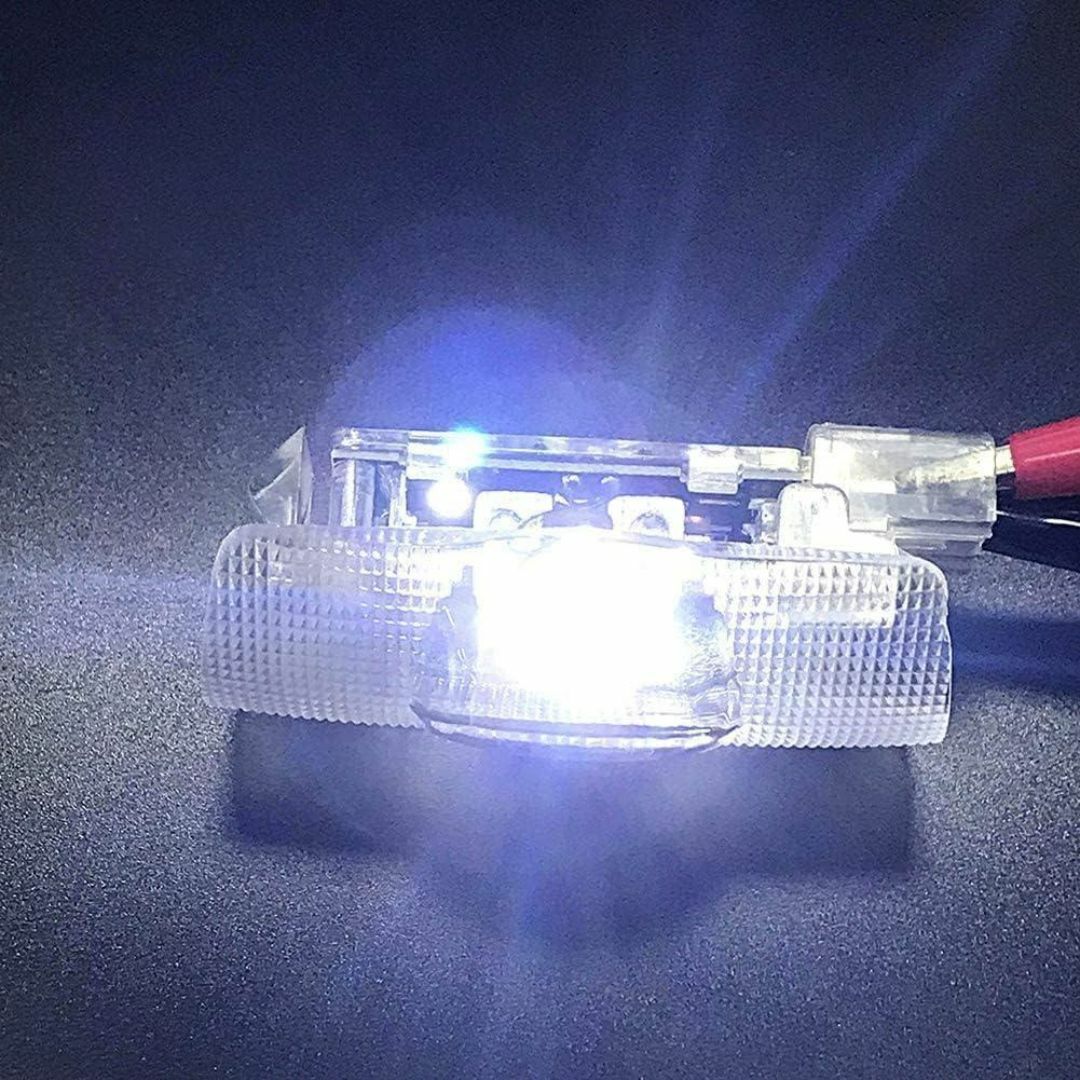 トヨタ プリウス LED ロゴ カーテシランプ ホワイト×ブルー 自動車/バイクの自動車(車内アクセサリ)の商品写真