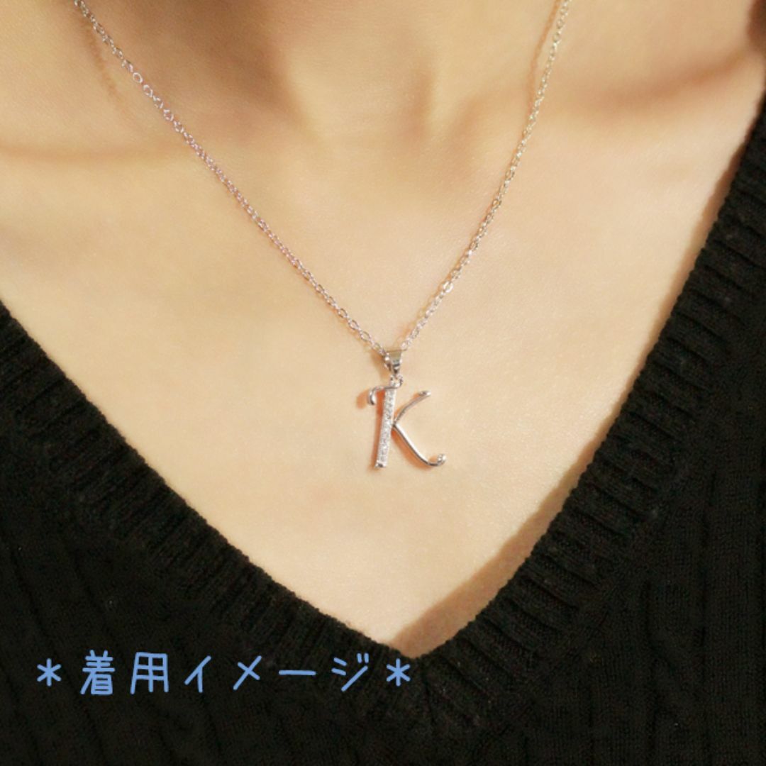 【 K 】 K18GP イニシャルネックレス ホワイトゴールド レディース 刻印 レディースのアクセサリー(ネックレス)の商品写真