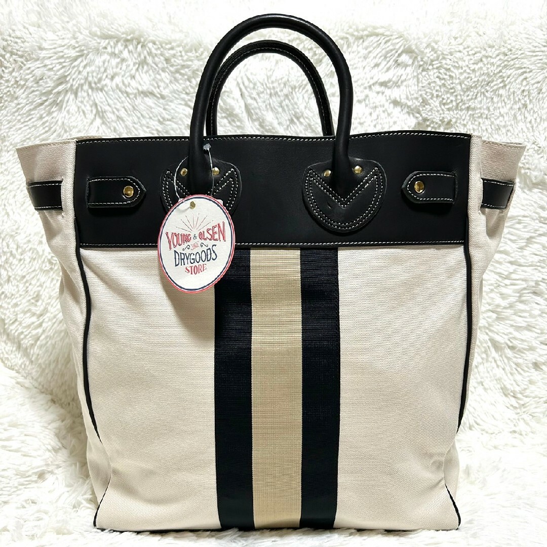 YOUNG&OLSEN(ヤングアンドオルセン)の未使用タグ付　YOUNG&OLSEN  FRAMeWORK ラインテープTOTE レディースのバッグ(トートバッグ)の商品写真