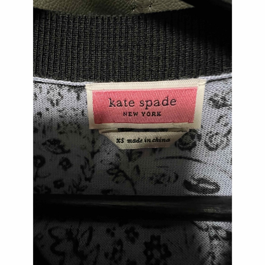 kate spade new york(ケイトスペードニューヨーク)の新品未使用　ケイトスペード　カーディガン レディースのトップス(カーディガン)の商品写真