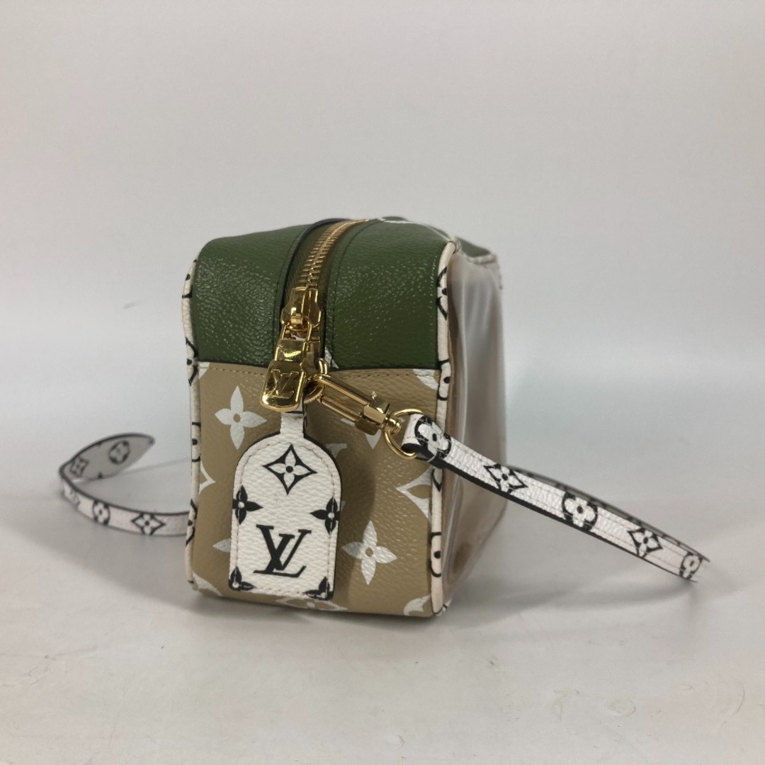 LOUIS VUITTON(ルイヴィトン)のルイヴィトン LOUIS VUITTON ビーチポーチ M67610 モノグラム・ジャイアント 肩掛け カバン ショルダーバッグ モノグラムジャイアントキャンバス カーキ 美品 レディースのバッグ(ショルダーバッグ)の商品写真