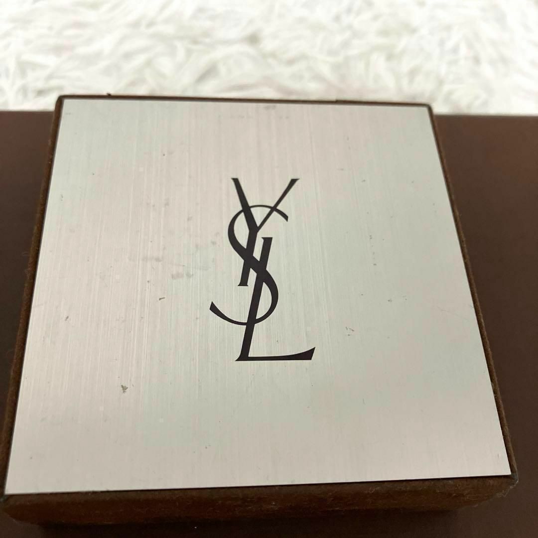 Yves Saint Laurent(イヴサンローラン)の箱付き　イヴサンローラン　カフス　ネクタイピン　フォーマルセット　ビジネススーツ メンズのファッション小物(ネクタイピン)の商品写真