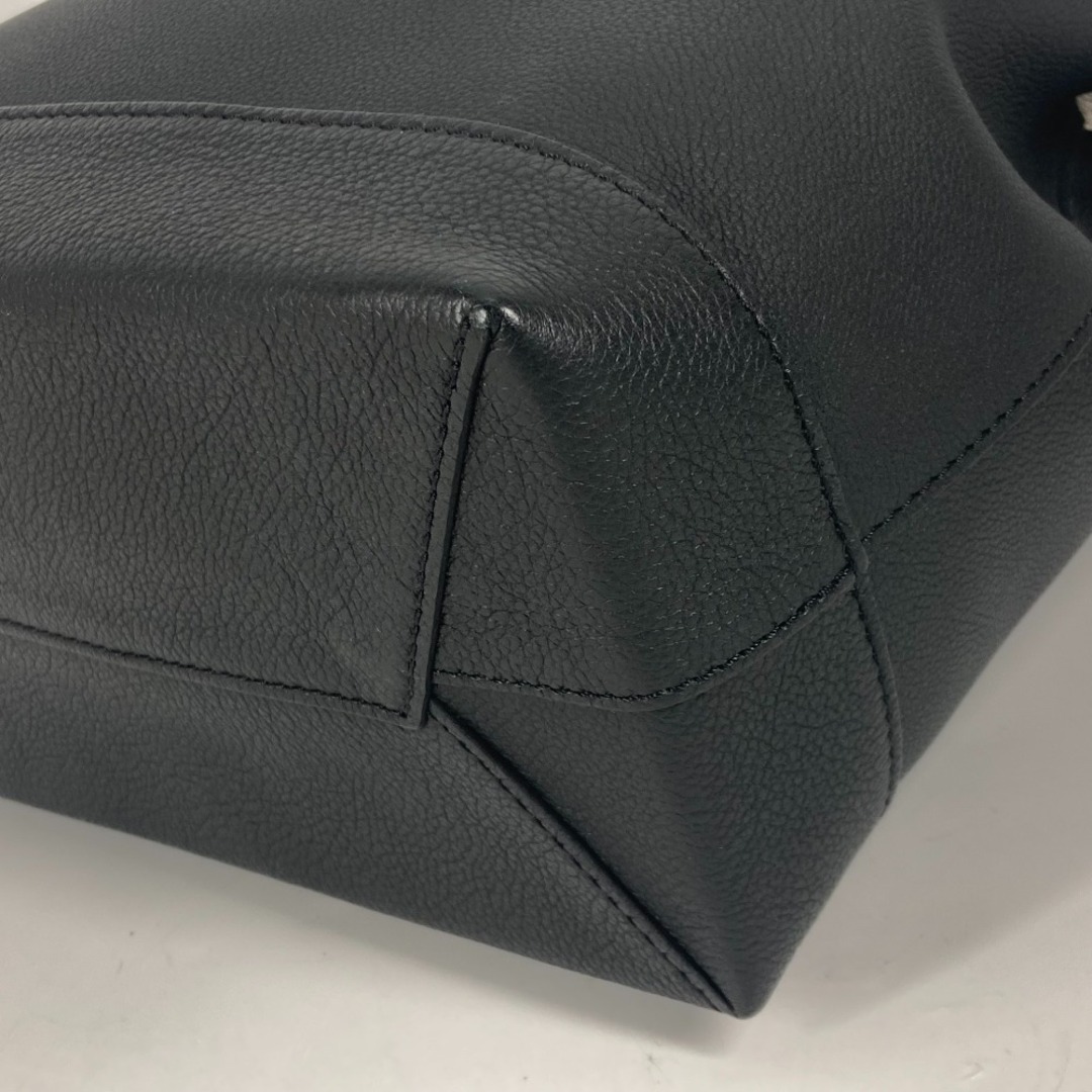 LOUIS VUITTON - ルイヴィトン LOUIS VUITTON ロックミー バッグ LOUIS VUITTON - ルイヴィトン LOUIS VUITTON ロックミー バッグ