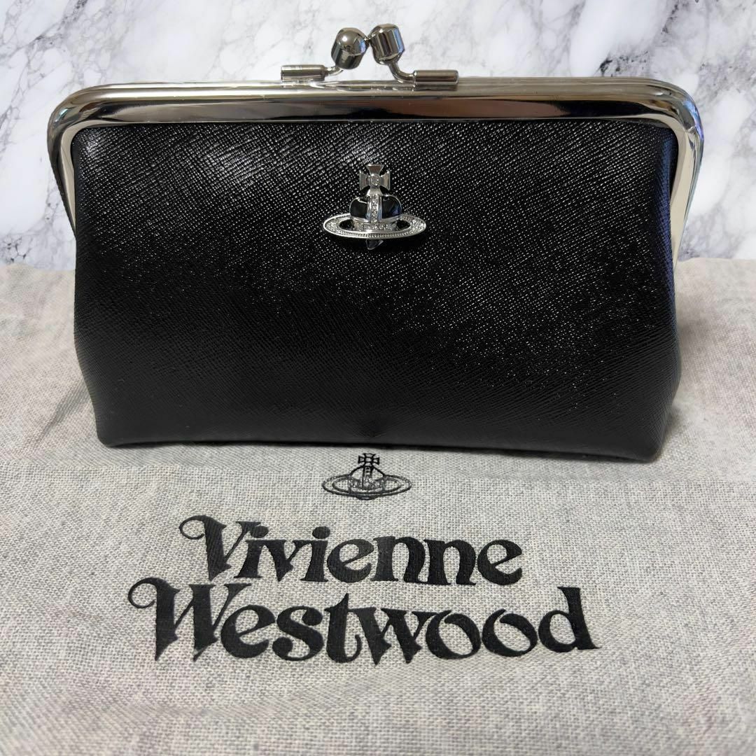 Vivienne Westwood(ヴィヴィアンウエストウッド)の【新品】Vivienne Westwood　がま口ポーチ　オーブ　革　ブラック レディースのファッション小物(ポーチ)の商品写真