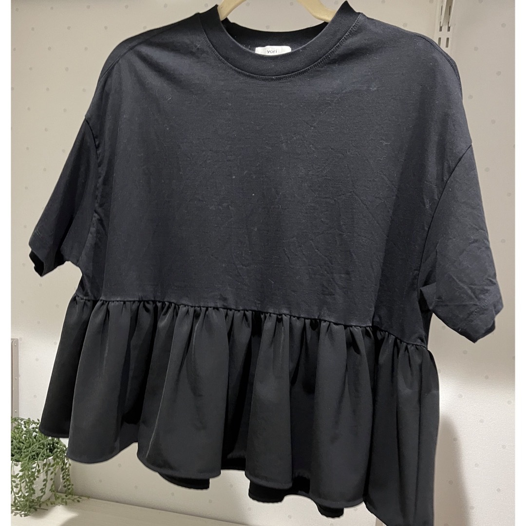 UNITED ARROWS(ユナイテッドアローズ)のyori✳︎ヘムフリルワイドTee！ホワイトブラック2色セット！ レディースのトップス(Tシャツ(半袖/袖なし))の商品写真