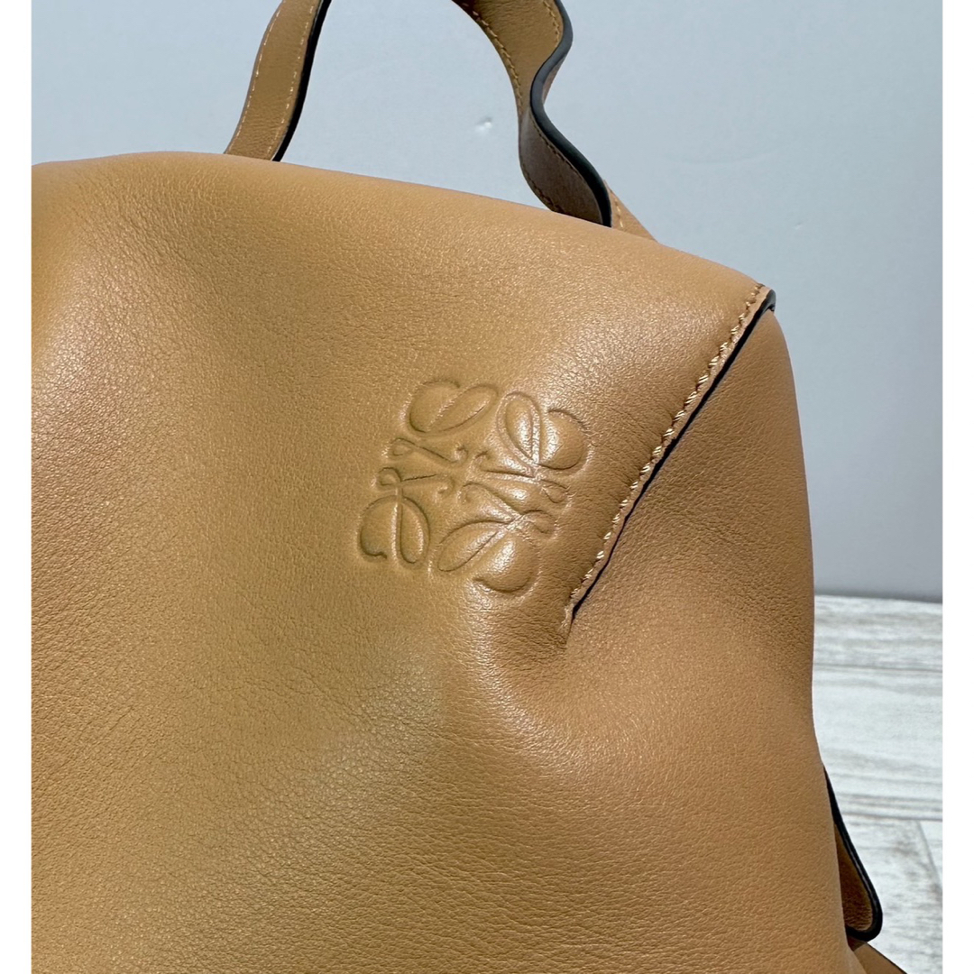 LOEWE(ロエベ)の定価40.8万/60%off☆LOEWE ロエベ ドローストリングバックパック メンズのバッグ(バッグパック/リュック)の商品写真