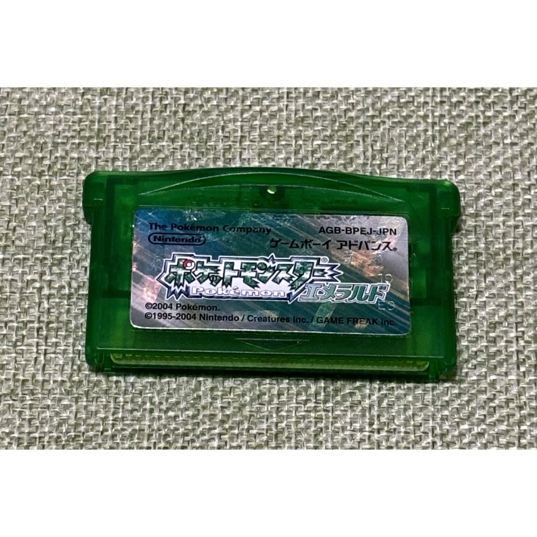 任天堂(ニンテンドウ)のポケットモンスター エメラルド エンタメ/ホビーのゲームソフト/ゲーム機本体(携帯用ゲームソフト)の商品写真