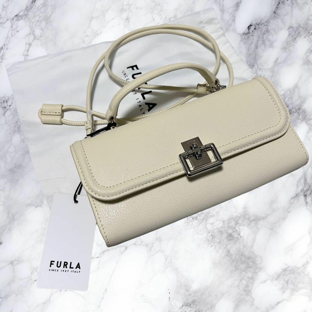 Furla(フルラ)の【新品未使用】FURLA フルラ ショルダー ウォレット 財布 ホワイト レディースのバッグ(ショルダーバッグ)の商品写真