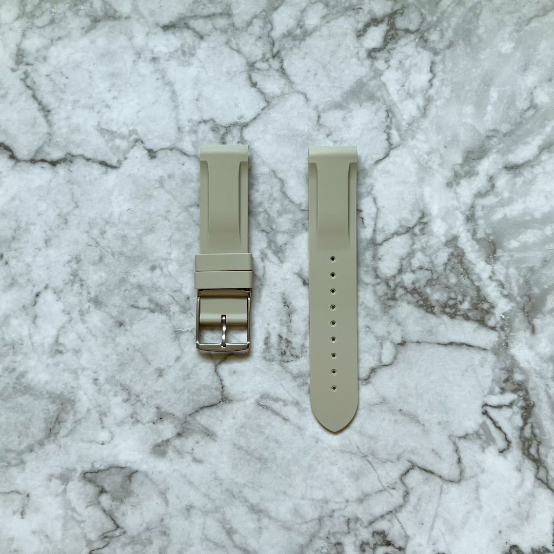 Omega×Swatch 日字バックルラバーベルト ベージュ メンズの時計(ラバーベルト)の商品写真