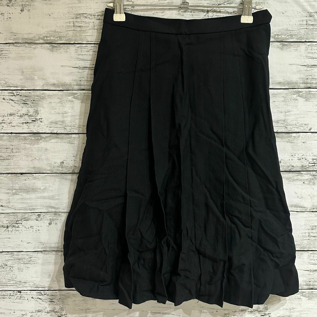 ひざ丈フレアスカート　プリーツ　ウール　ブラック レディースのスカート(ひざ丈スカート)の商品写真