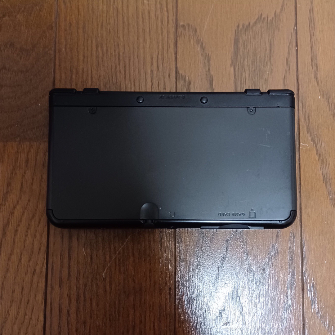 ニンテンドー3DS(ニンテンドー3DS)のnew ニンテンドー3DS ブラック 中古 エンタメ/ホビーのゲームソフト/ゲーム機本体(携帯用ゲーム機本体)の商品写真