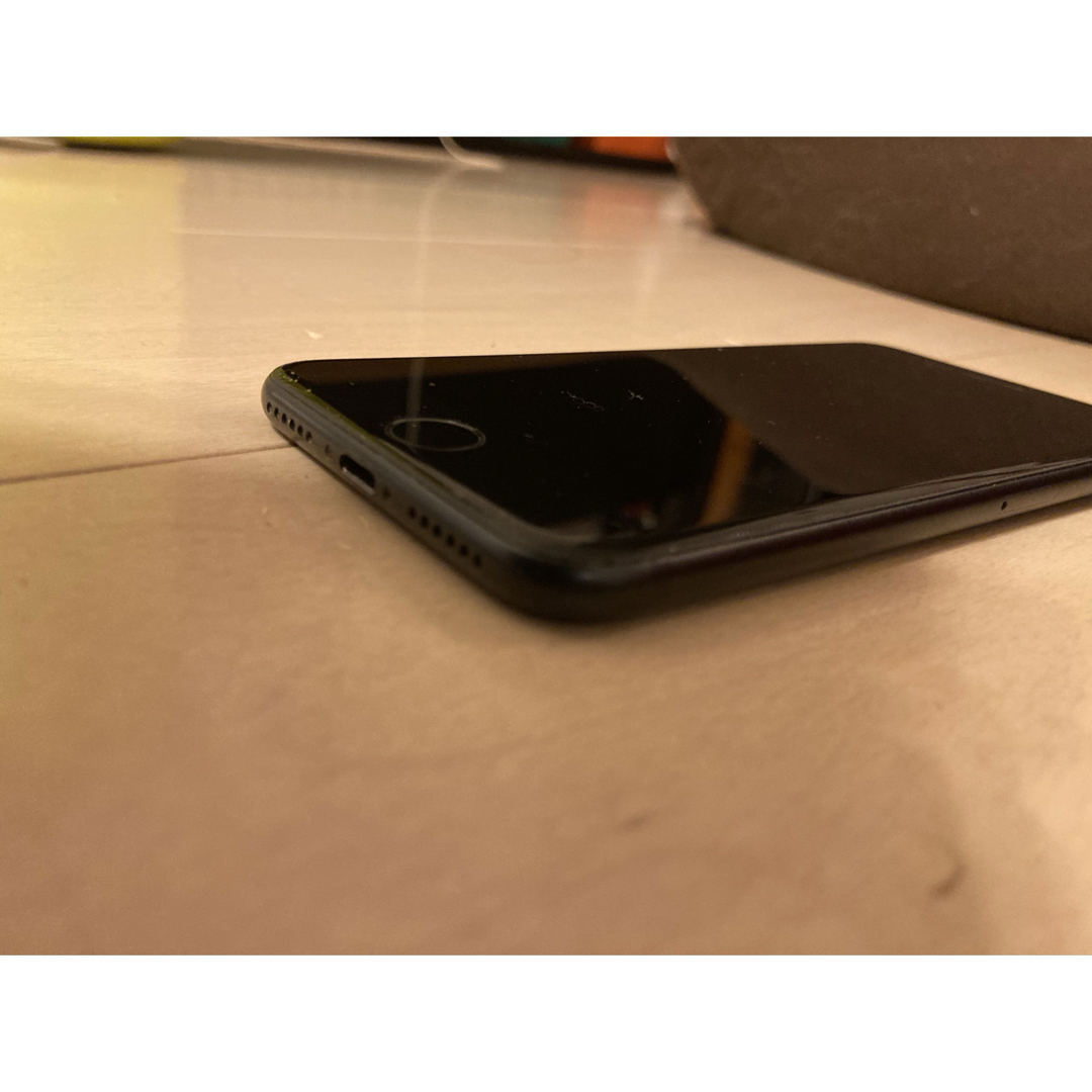 iPhone(アイフォーン)のiPhone7 本体　32GB　SIMフリー スマホ/家電/カメラのスマートフォン/携帯電話(スマートフォン本体)の商品写真