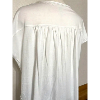 6-47  バックギャザー白Tシャツ カットソー(Tシャツ(半袖/袖なし))