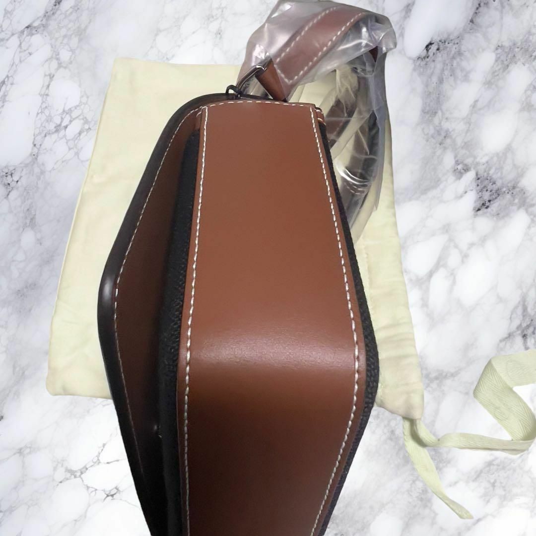 BURBERRY - 新品 Burberry バーバリー ショルダーバッグ BURBERRY - 新品 Burberry バーバリー ショルダーバッグ