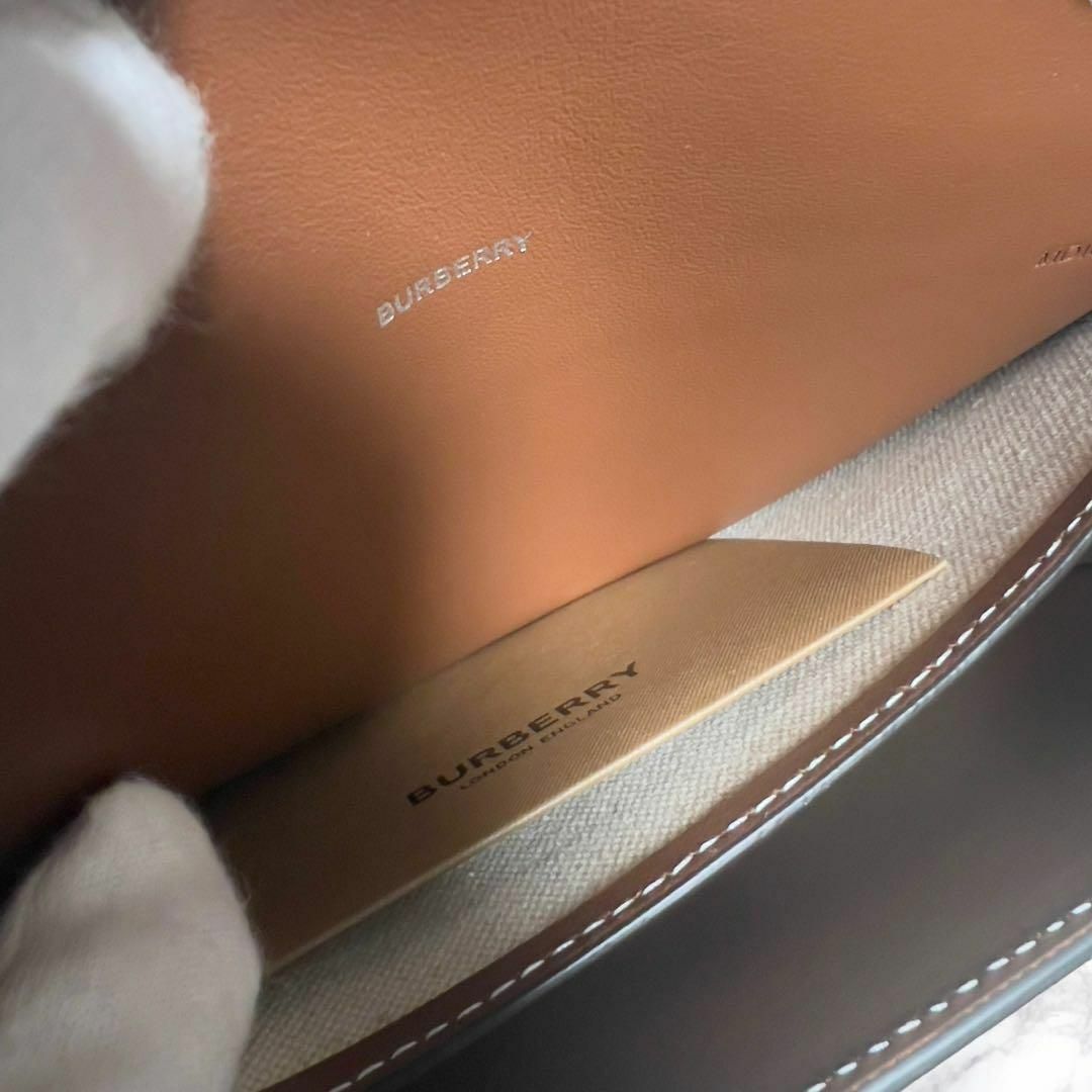 BURBERRY - 新品 Burberry バーバリー ショルダーバッグ BURBERRY - 新品 Burberry バーバリー ショルダーバッグ