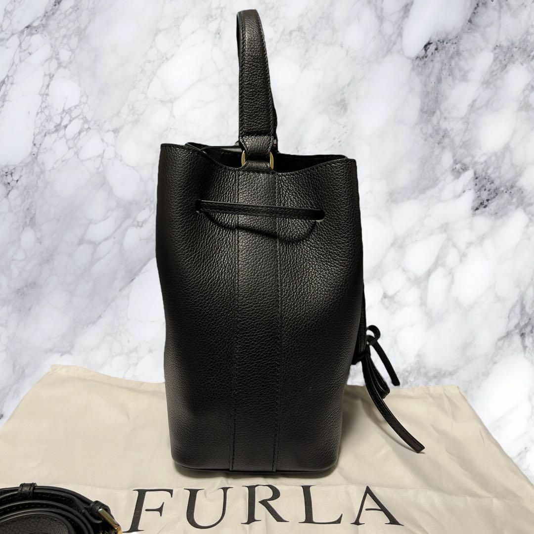 Furla(フルラ)の新品未使用 フルラ コスタンザ 巾着 2way ショルダーバッグ ブラック 黒 レディースのバッグ(ショルダーバッグ)の商品写真