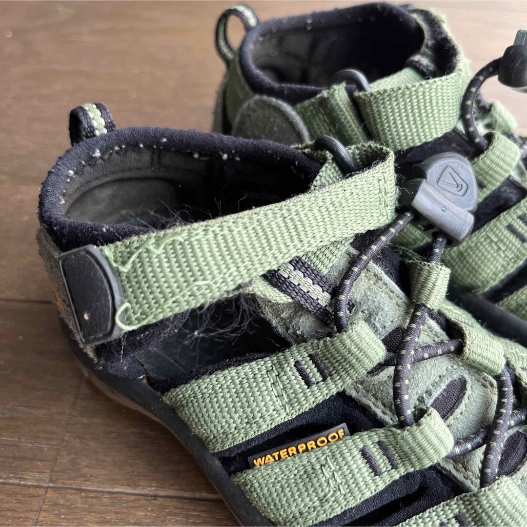 KEEN(キーン)のkeen サンダル　キッズ　17cm キッズ/ベビー/マタニティのキッズ靴/シューズ(15cm~)(サンダル)の商品写真