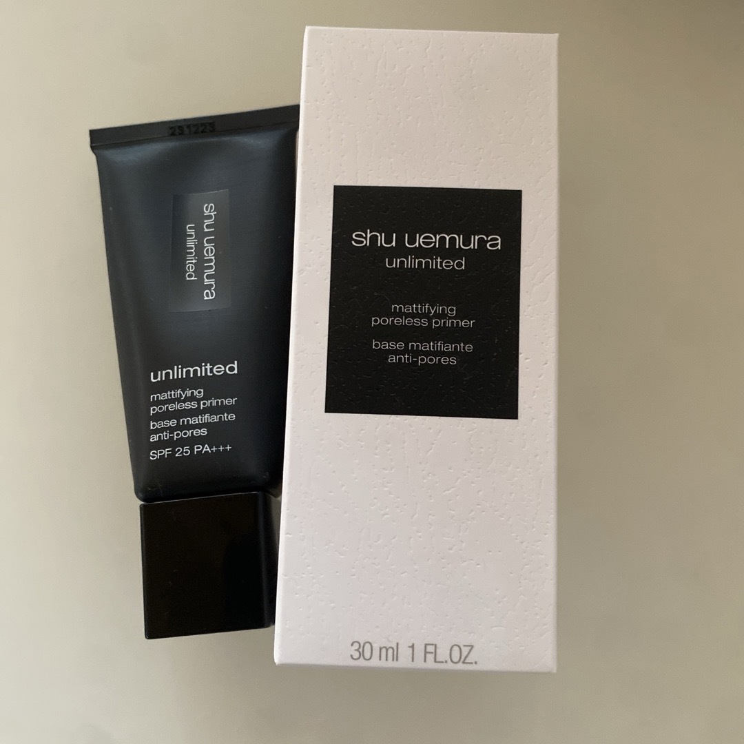 shu uemura(シュウウエムラ)のシュウウエムラ　アンリミテッドマティファイング　ポアレスプライマー コスメ/美容のベースメイク/化粧品(化粧下地)の商品写真