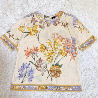 極美品☆レオナール 大きいサイズ 花柄 カットソー Tシャツ トリムデザイン