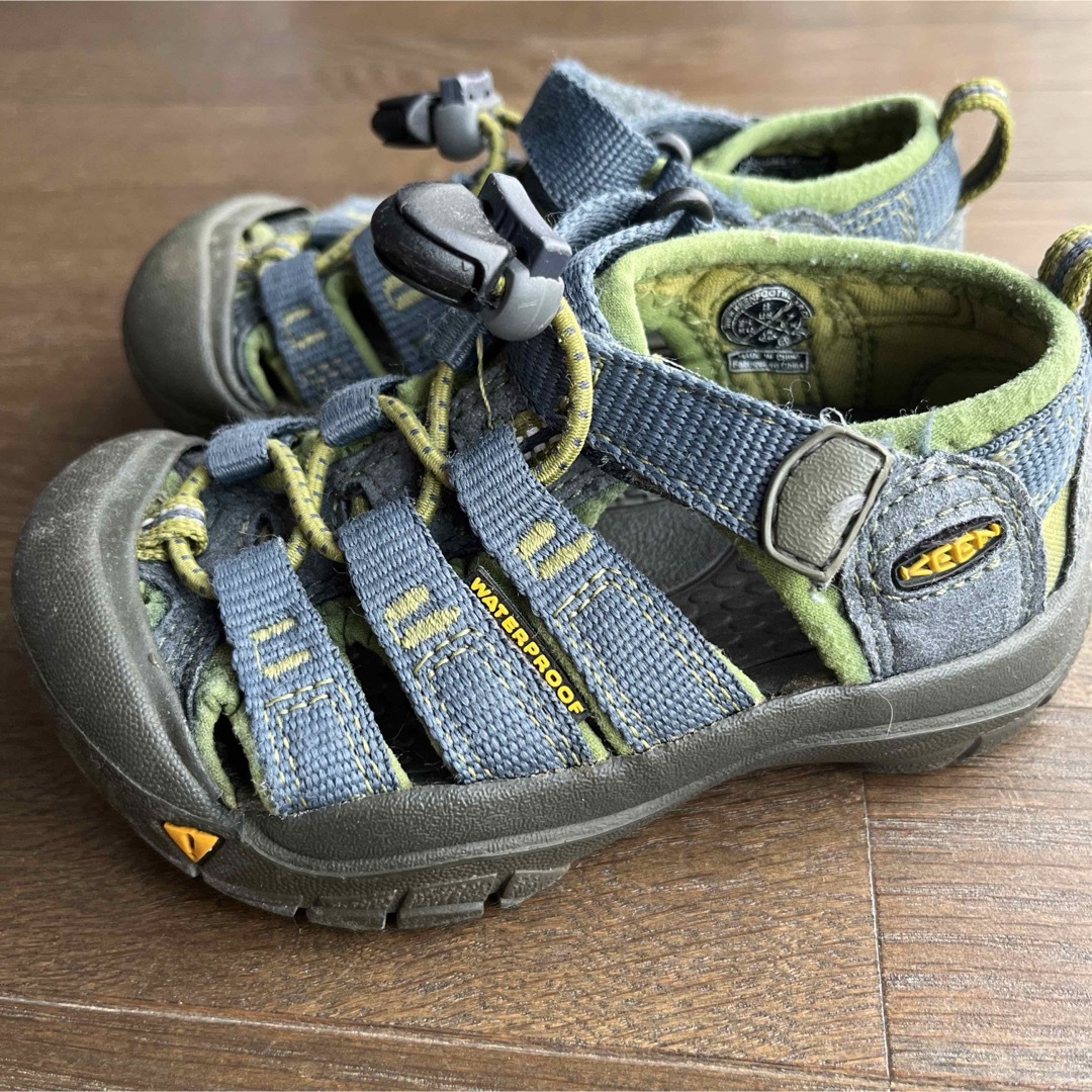 KEEN(キーン)のkeen キーン　サンダル　15cm キッズ/ベビー/マタニティのキッズ靴/シューズ(15cm~)(サンダル)の商品写真