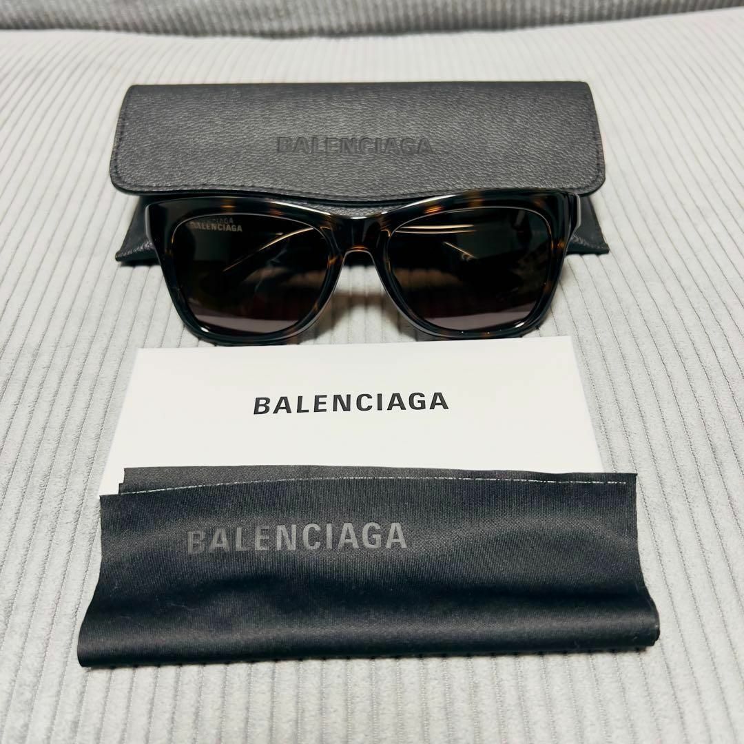 Balenciaga(バレンシアガ)の【新品】BALENCIAGA バレンシアガ  サングラス BB0151S ハバナ レディースのファッション小物(サングラス/メガネ)の商品写真