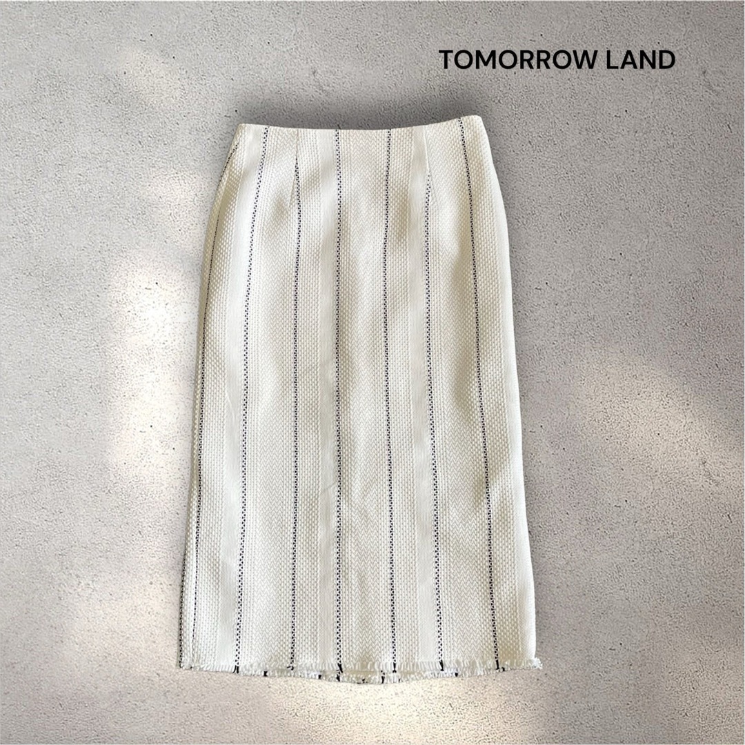 TOMORROWLAND(トゥモローランド)のトゥモローランド バスケットストライプ ロング タイトスカート 美品 白 レディースのスカート(ひざ丈スカート)の商品写真