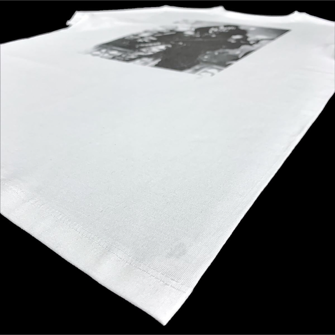新品 KISS キッス ジーンシモンズ デーモン ベース ベーシスト Tシャツ メンズのトップス(Tシャツ/カットソー(半袖/袖なし))の商品写真