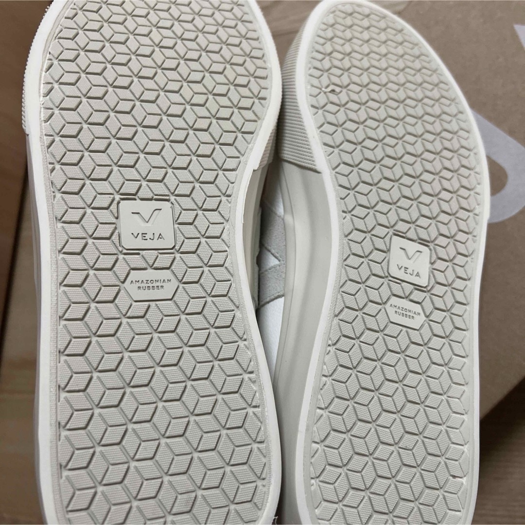 VEJA(ヴェジャ)の新品　VEJA ヴェジャ campo カンポ  スニーカー　40メンズ　25cm メンズの靴/シューズ(サンダル)の商品写真