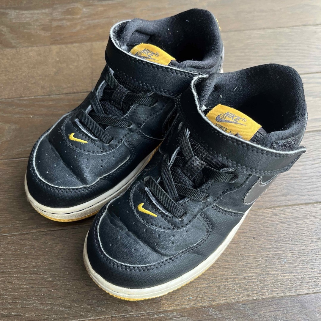 NIKE(ナイキ)のキッズスニーカー　NIKE  air force1 エアフォースワン 15cm キッズ/ベビー/マタニティのキッズ靴/シューズ(15cm~)(スニーカー)の商品写真